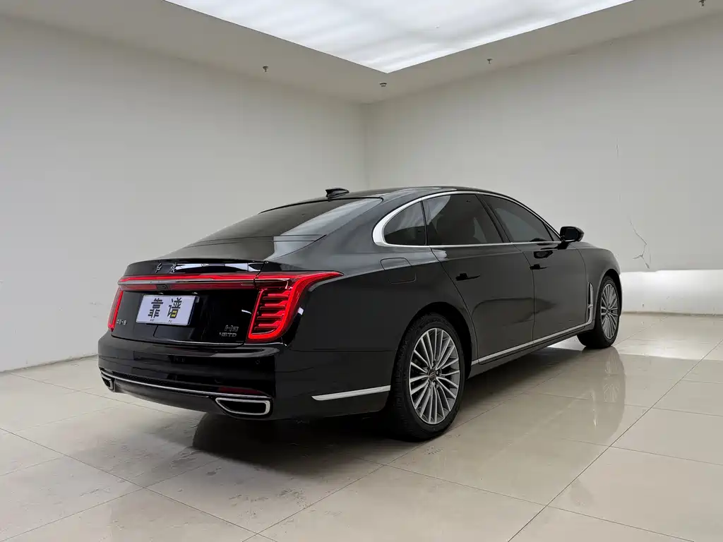 Hongqi H9 2.0 T Connected Flagship Enjoyment