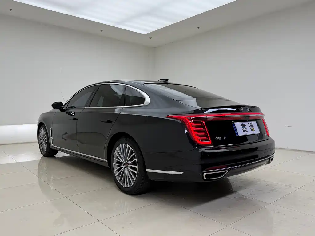 Hongqi H9 2.0 T Connected Flagship Enjoyment