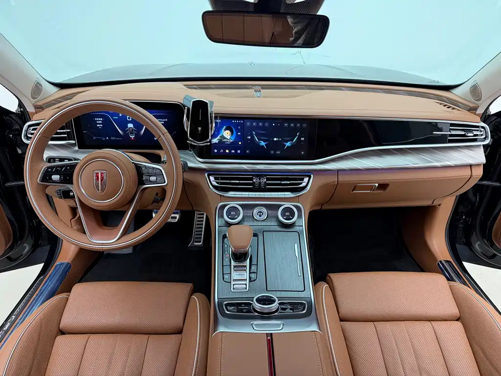 Hongqi H9 2.0 T Connected Flagship Enjoyment