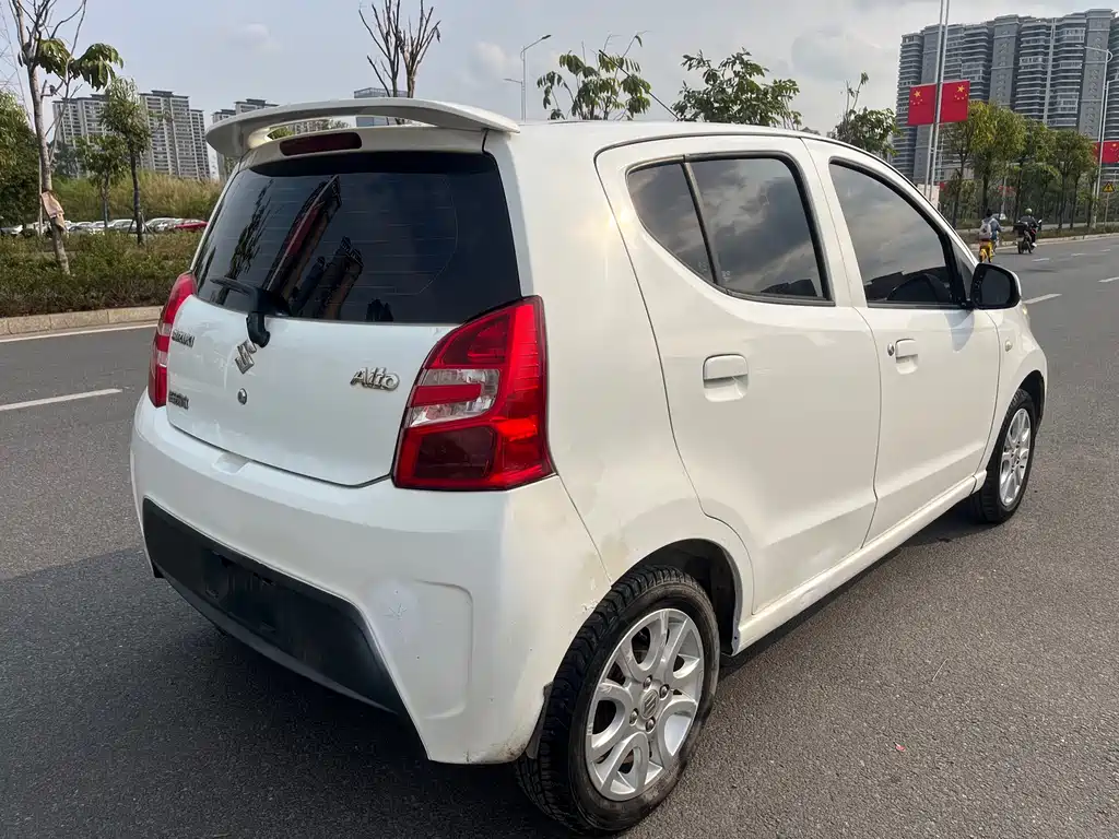 Alto 1.0 L Manual Luxury