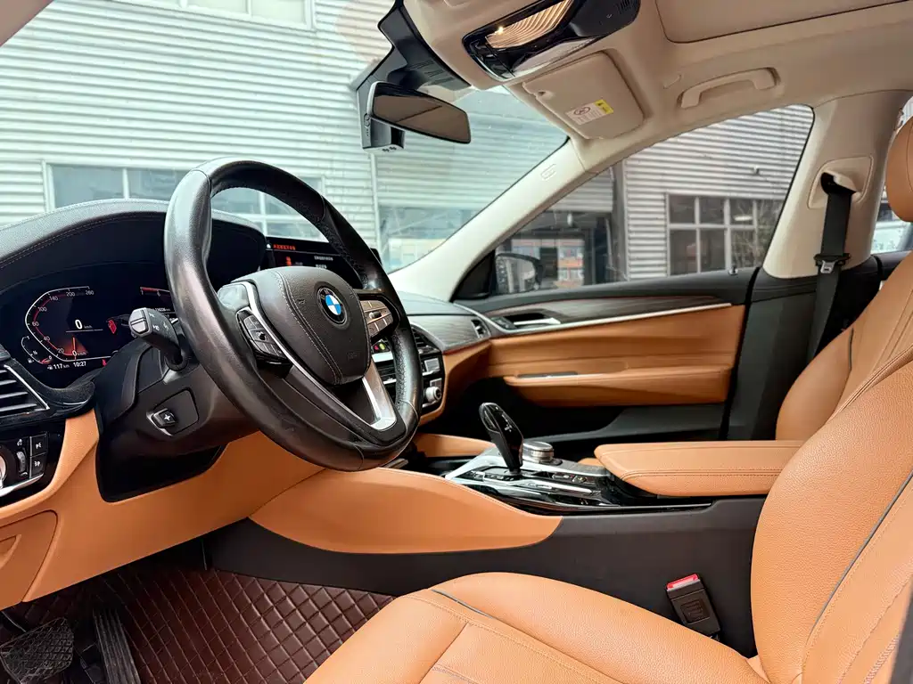 BMW 6 Series GT 630 i M Sport Package