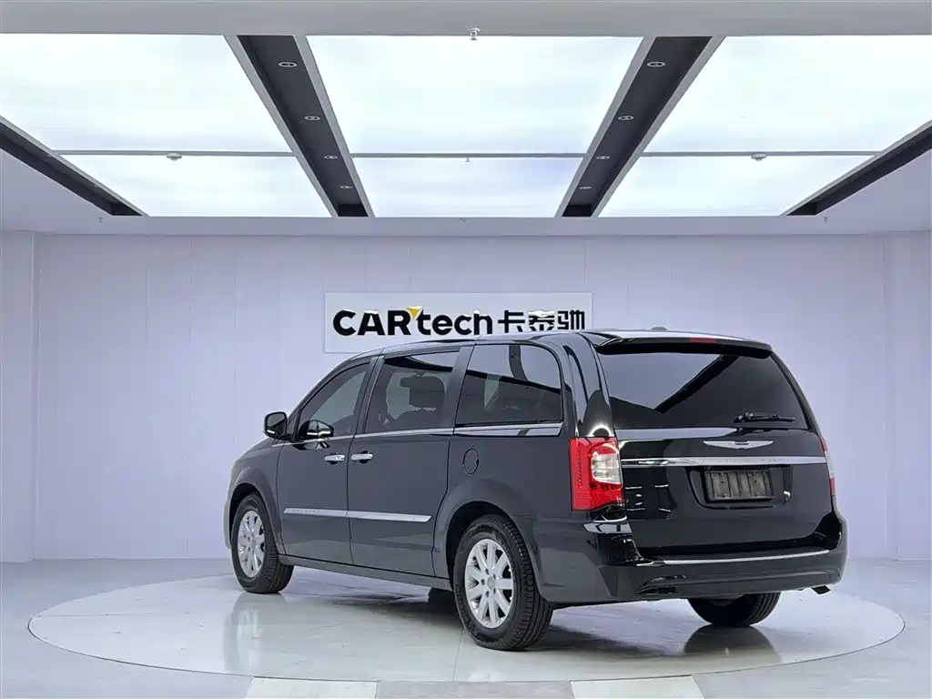 Pacifica (Import) 3.6 L Comfort