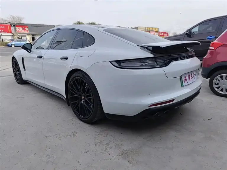 Porsche Panamera NEV Panamera 4 E-Hybrid Platinum 2.9 T