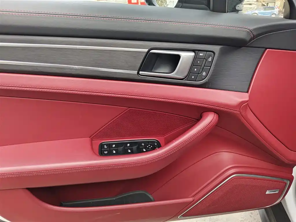 Panamera NEV Panamera 4 E-Hybrid Platinum 2.9 T
