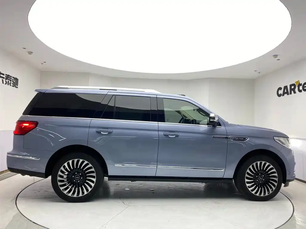 Navigator 3.5 T President Series
