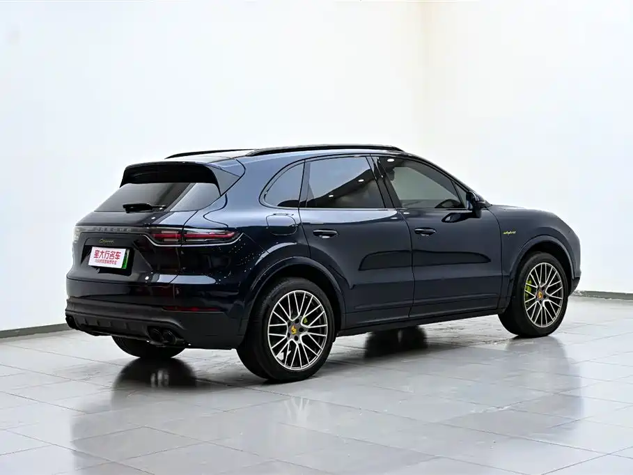 Cayenne NEV Cayenne E-Hybrid 2.0 T Platinum