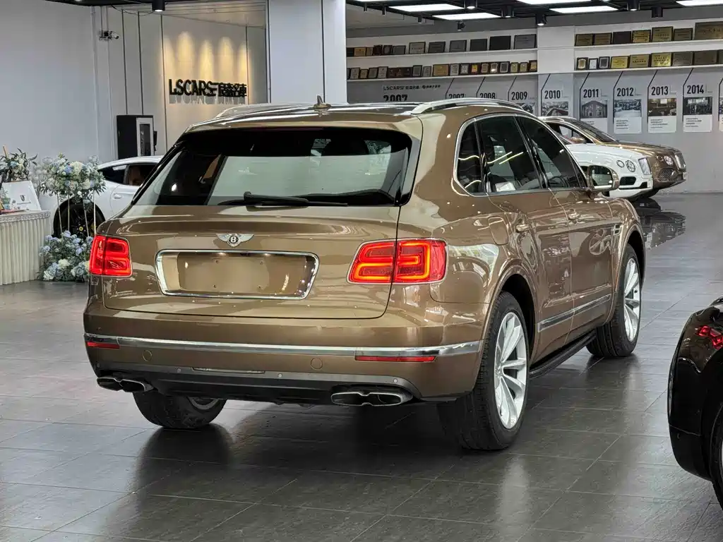 Bentayga 4.0 T V8
