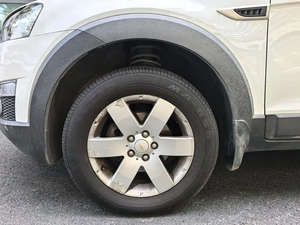 Captiva 2.4 L 2 WD City 7-seat