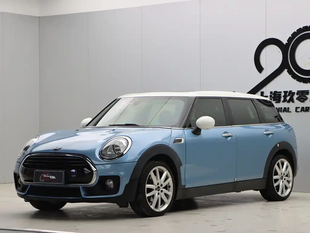 MINI CLUBMAN Facelift 1.5 T COOPER Connoisseur