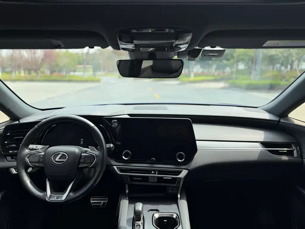 Lexus RX 500 h 4 WD F SPORT Performance