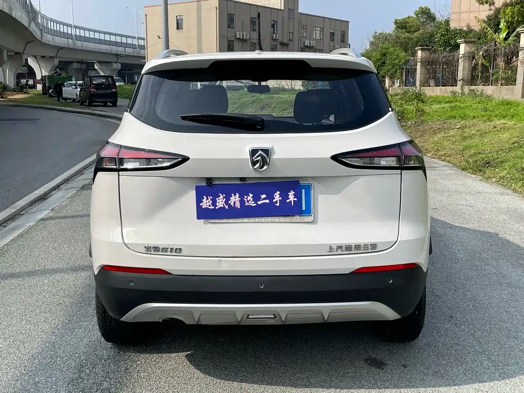 Baojun 510 1.5 L Auto Enjoyment CN-V