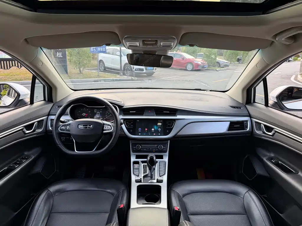 Emgrand GS 1.4 T CVT Elegant