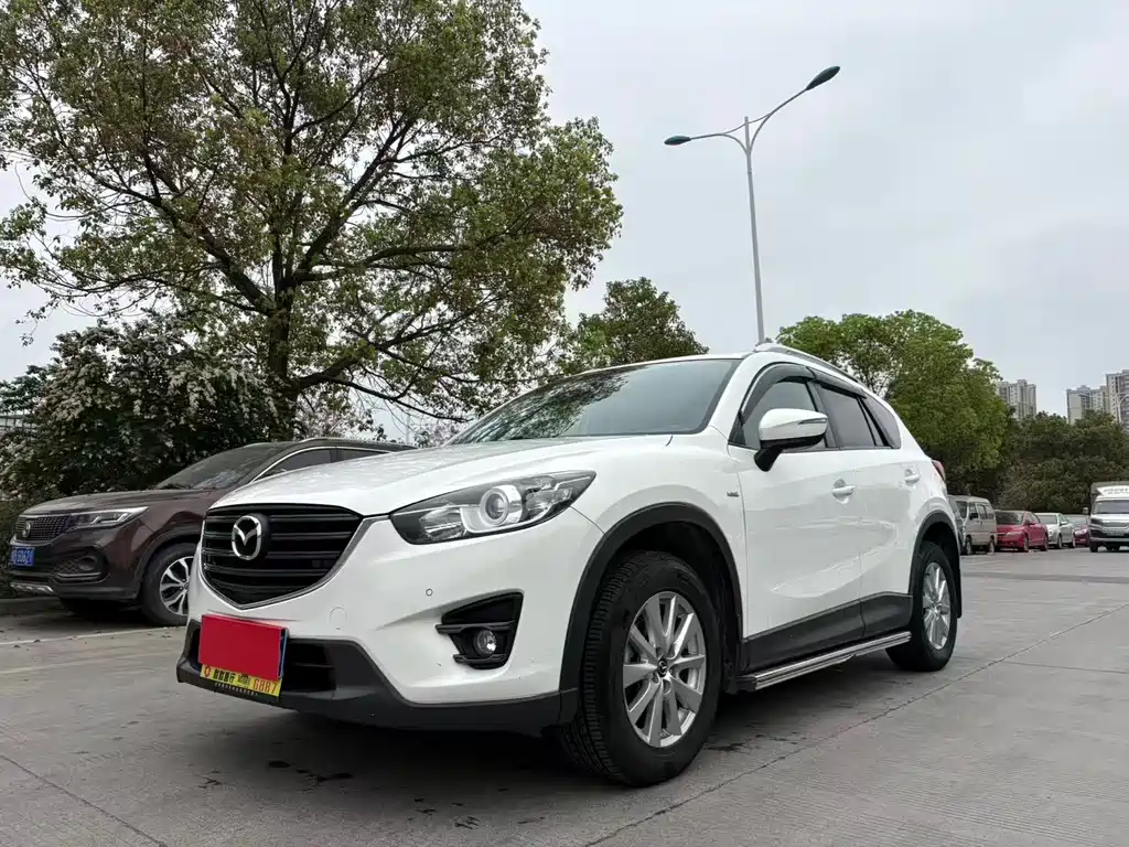 Mazda CX-5 2.0 L Auto 4 WD Luxury
