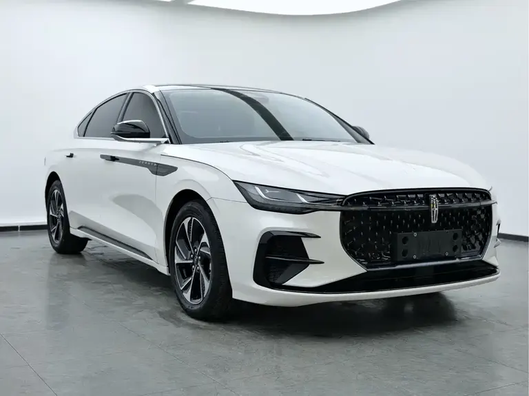 Lincoln Z Facelift i Cool Premium