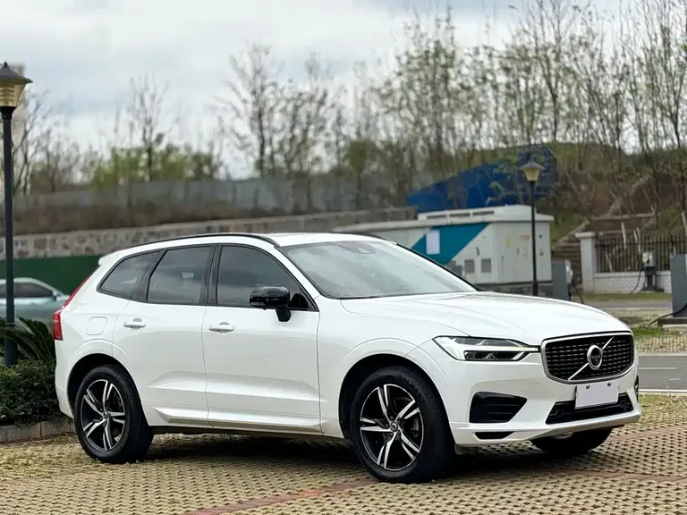 Volvo XC60 T5 4 WD Smart Vision Sport