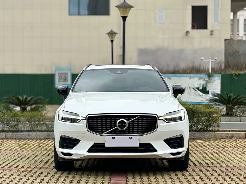 Volvo XC60 T5 4 WD Smart Vision Sport