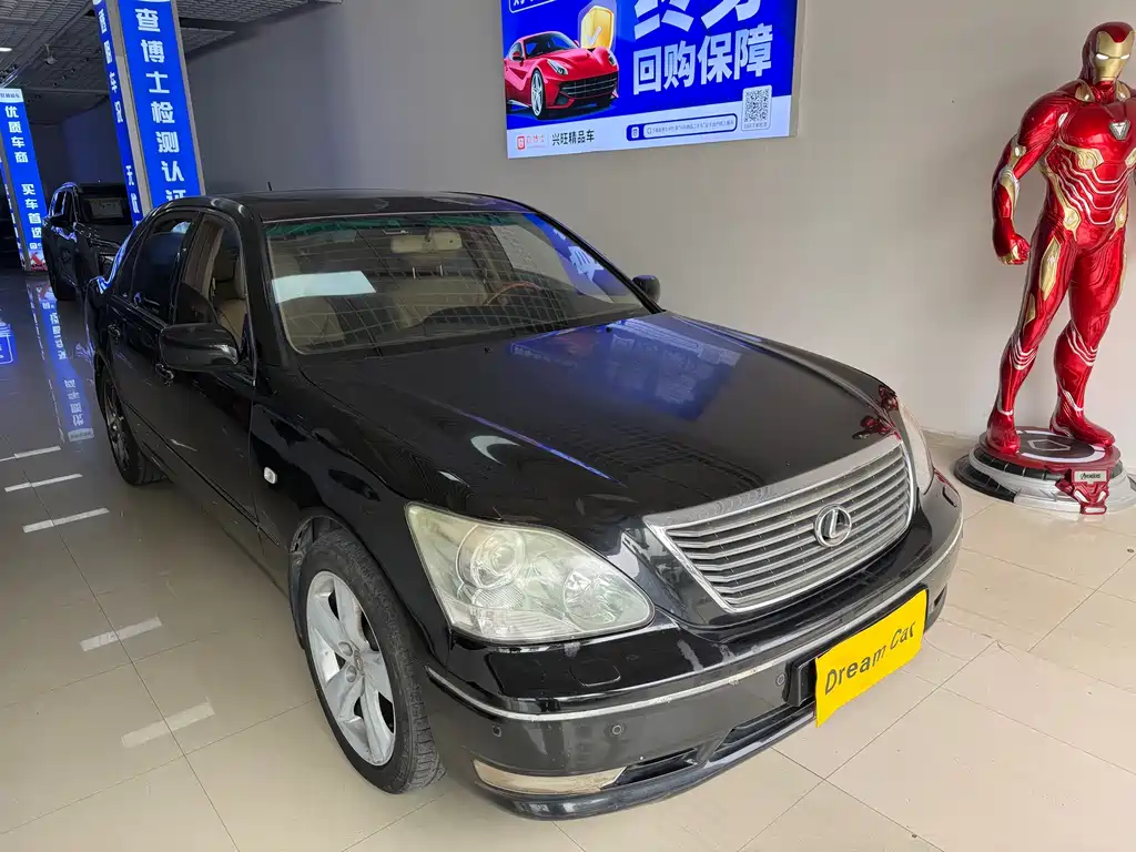 Lexus LS 430