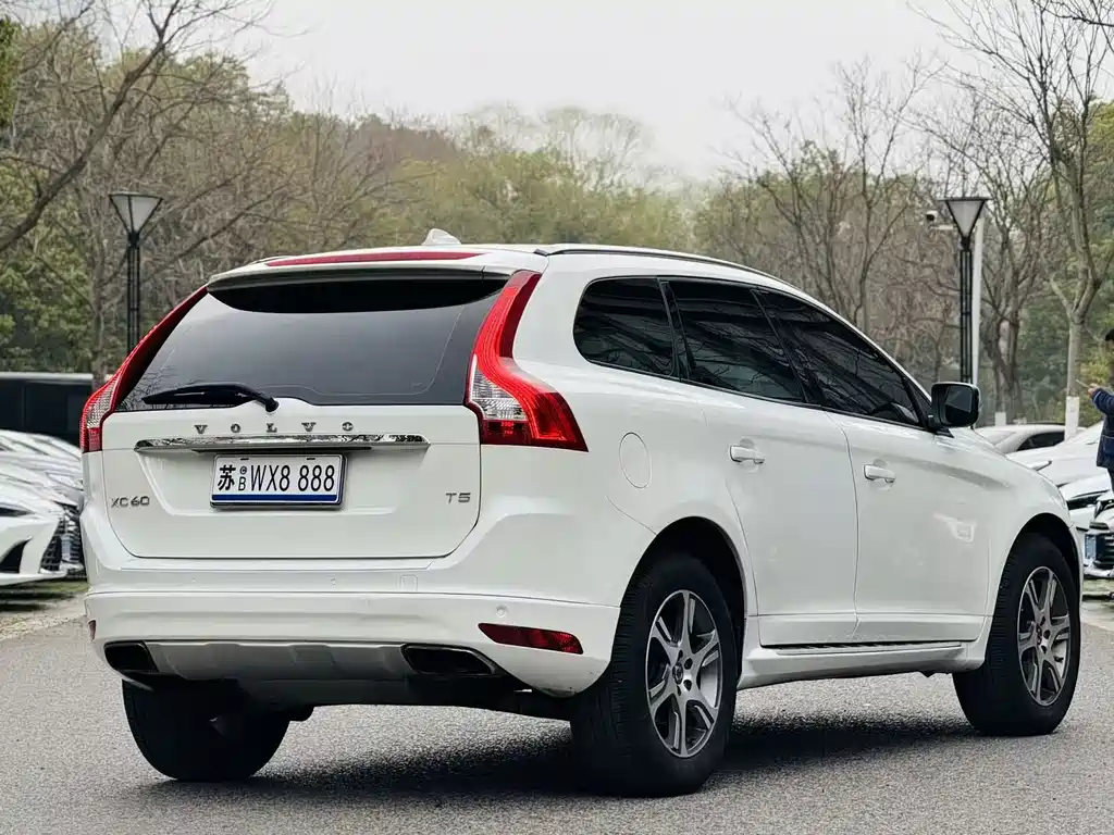 Volvo XC60 (Import) T5 Smart Ease