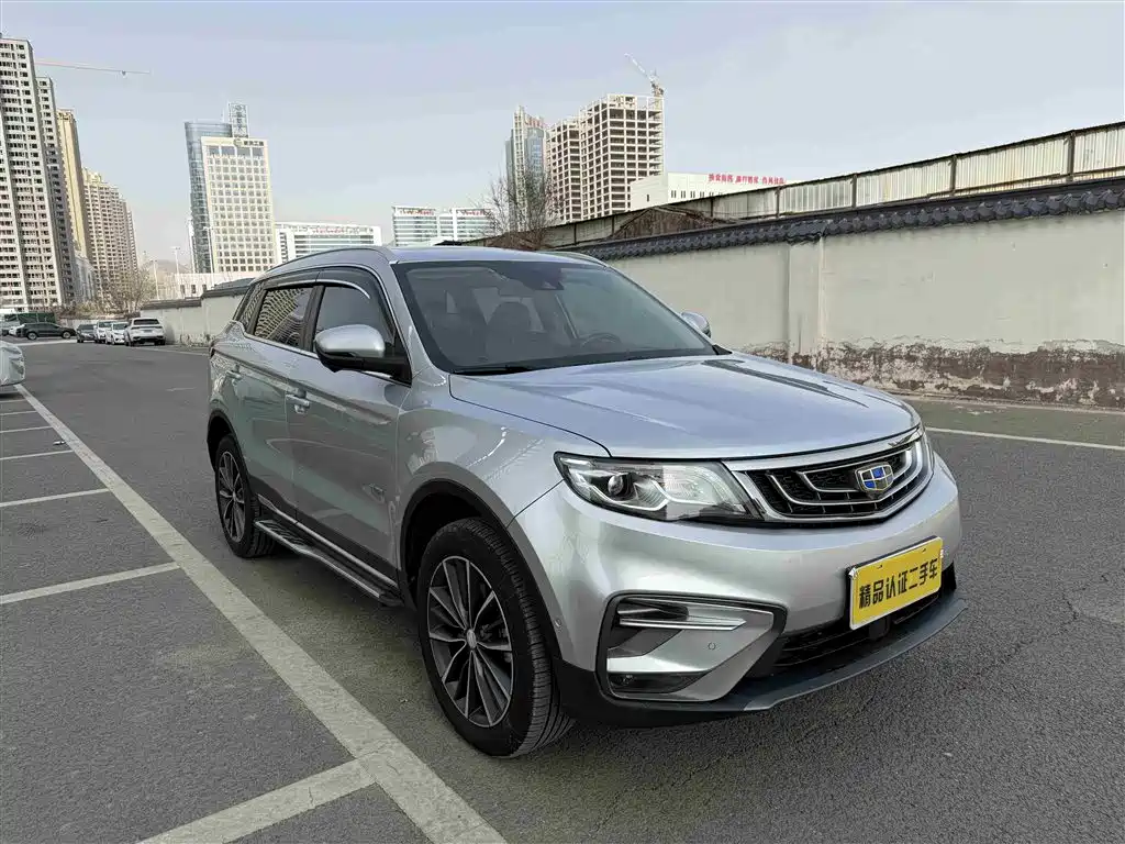 Boyue 博越 2018款 1.8 TD 自动四驱智尊型4 G互联版
