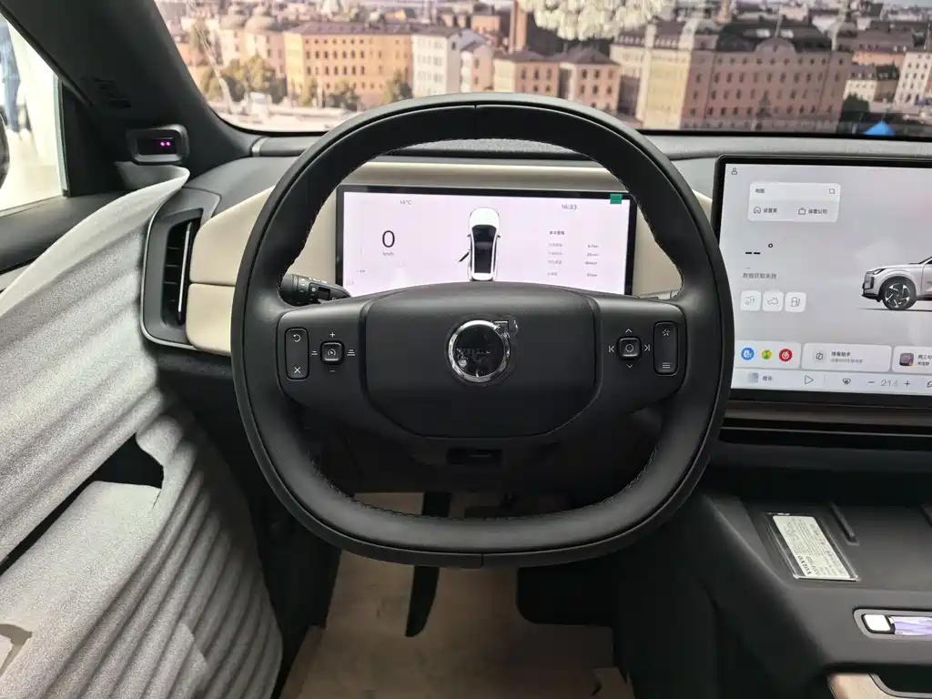 Volvo XC70 PHEV 沃尔沃XC70插电式混动 2026款 四驱超长续航Core