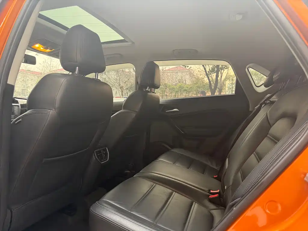 Ruiteng 1.5 TGI TST Luxury