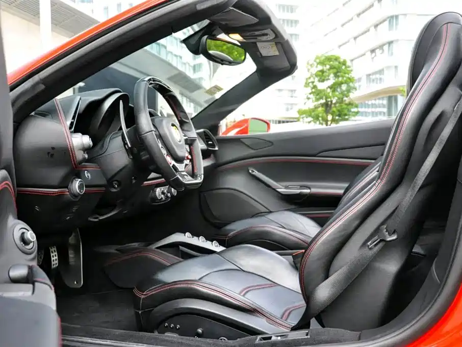 Ferrari 488 488 Spider