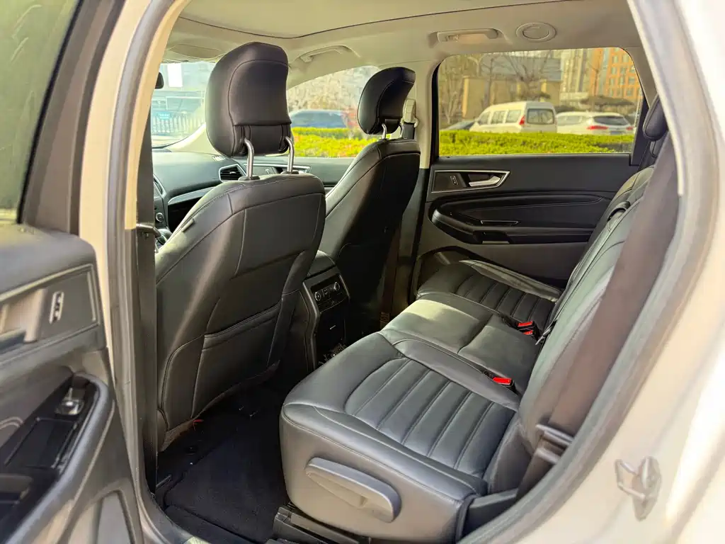 Edge 2.0 T GTDi 2 WD Grand Sharp