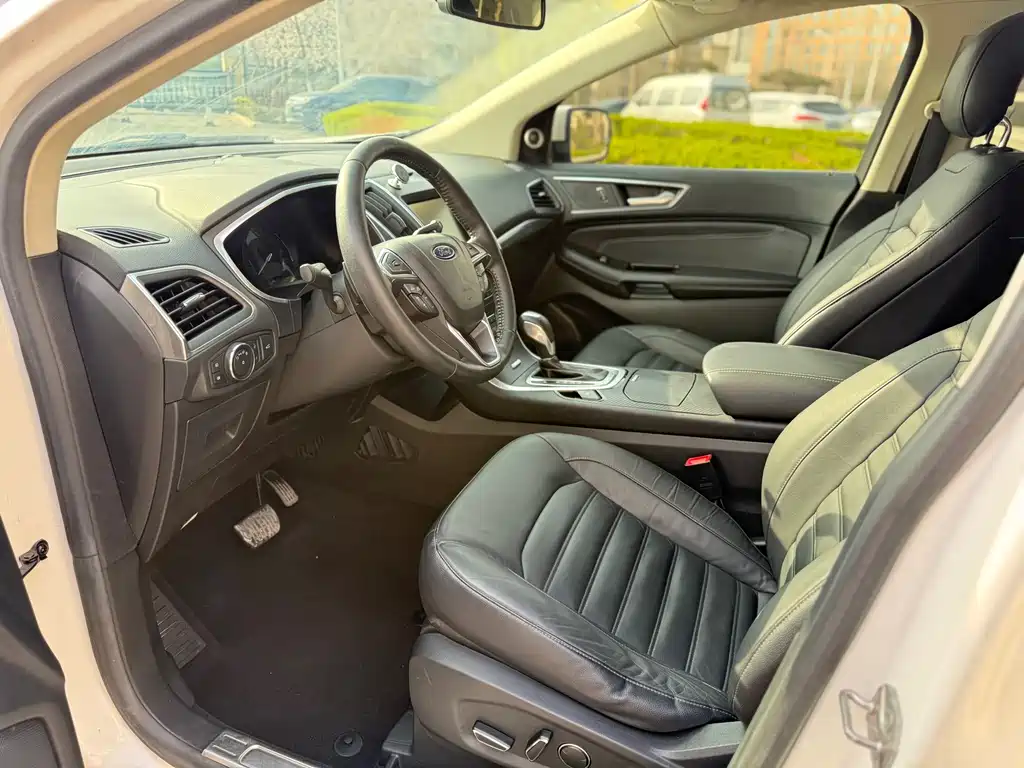 Edge 2.0 T GTDi 2 WD Grand Sharp