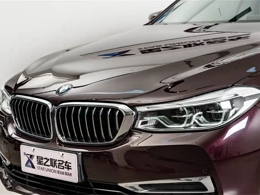BMW 6 Series GT 630 i Luxury Design Package
