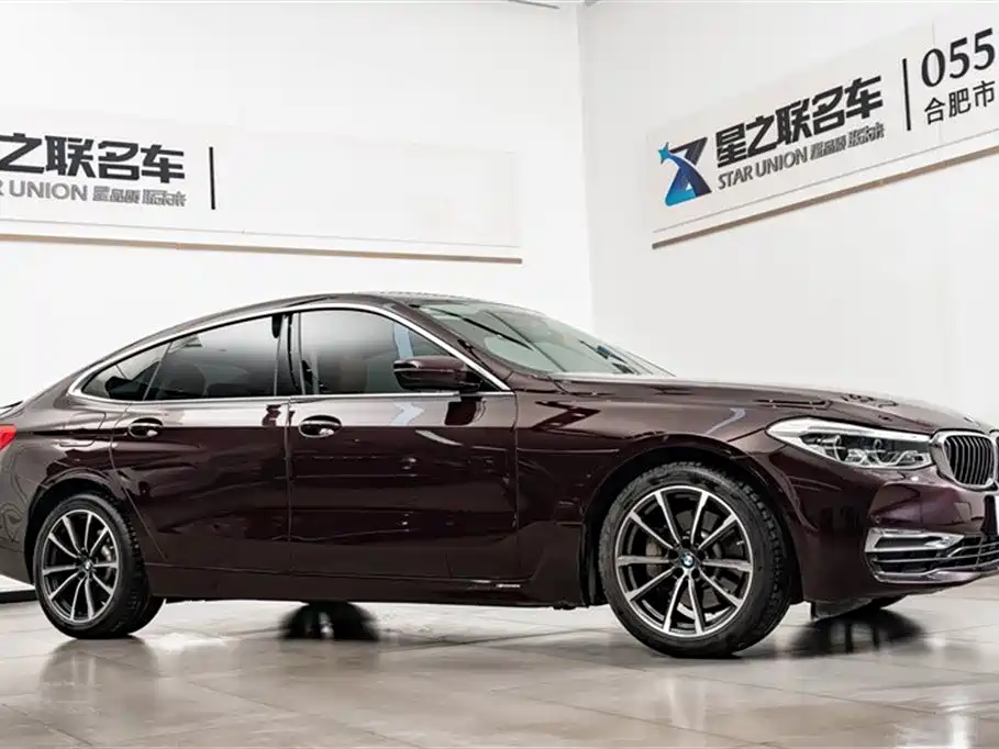 BMW 6 Series GT 630 i Luxury Design Package