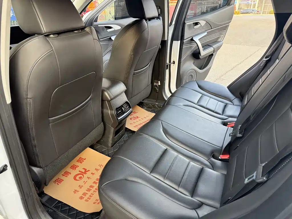 WEY VV5 1.5 T 2 WD Pioneer