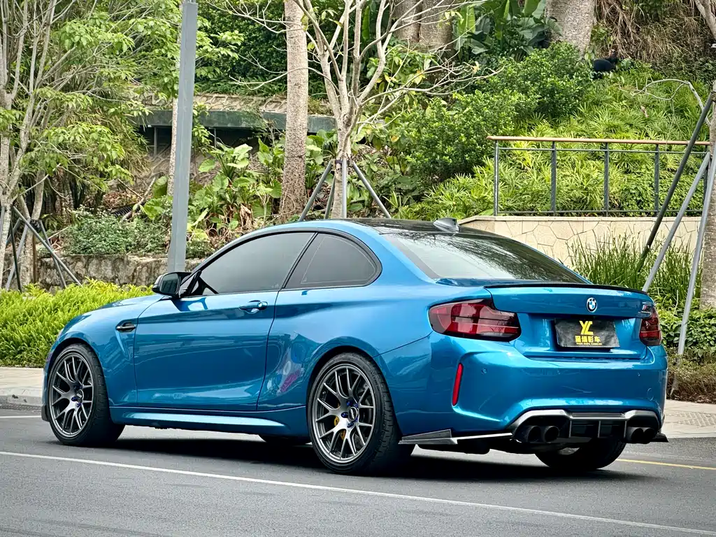 BMW M2