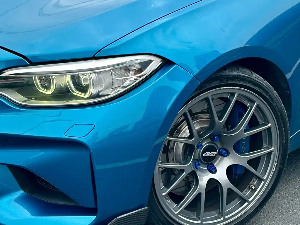 BMW M2