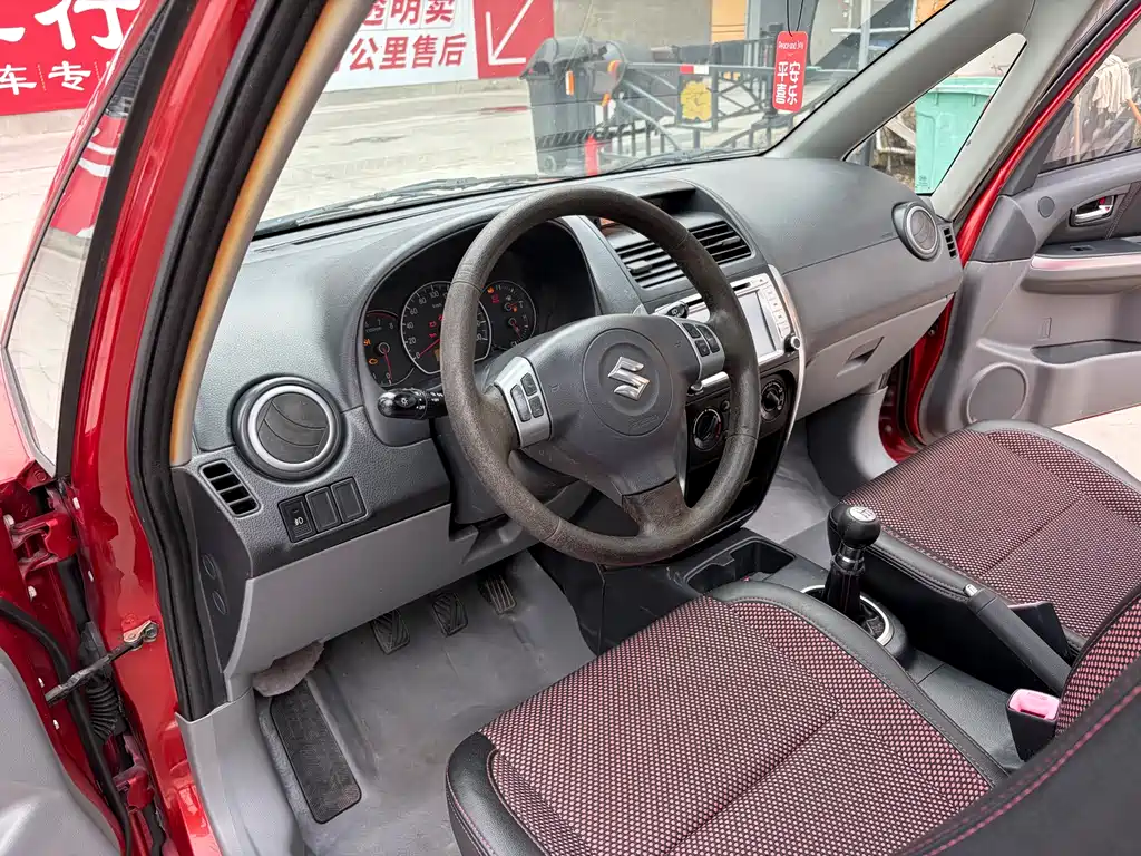 SX4 天语 SX4 2009款 两厢 1.6 L 手动运动型