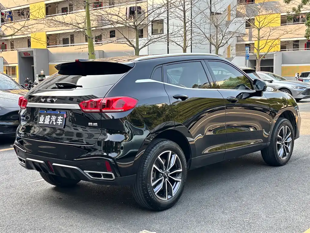 WEY VV5 魏牌 VV5 2021款 1.5 T 两驱元气橙版