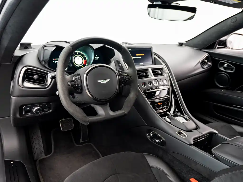 Aston Martin DBS 阿斯顿·马丁DBS 2022款 DBS Superleggera V12 Coupe