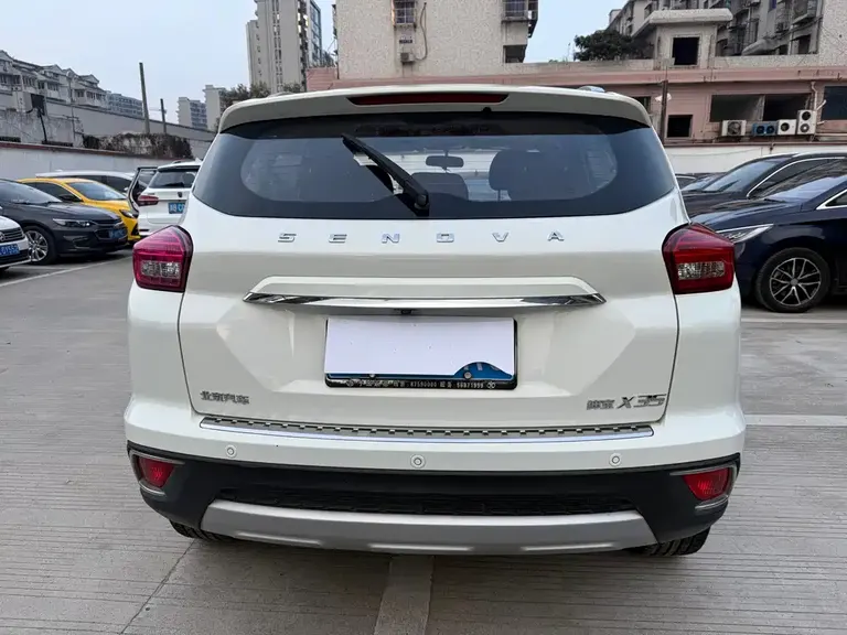 Baic Senova X35 1.5 L Auto Luxury