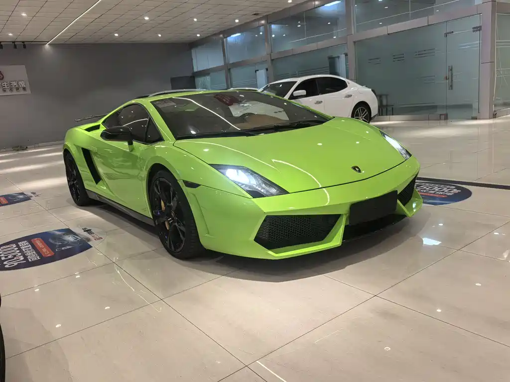 Gallardo LP 560-4 Gold Edition