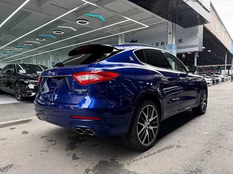 Maserati Levante 3.0 T Standard