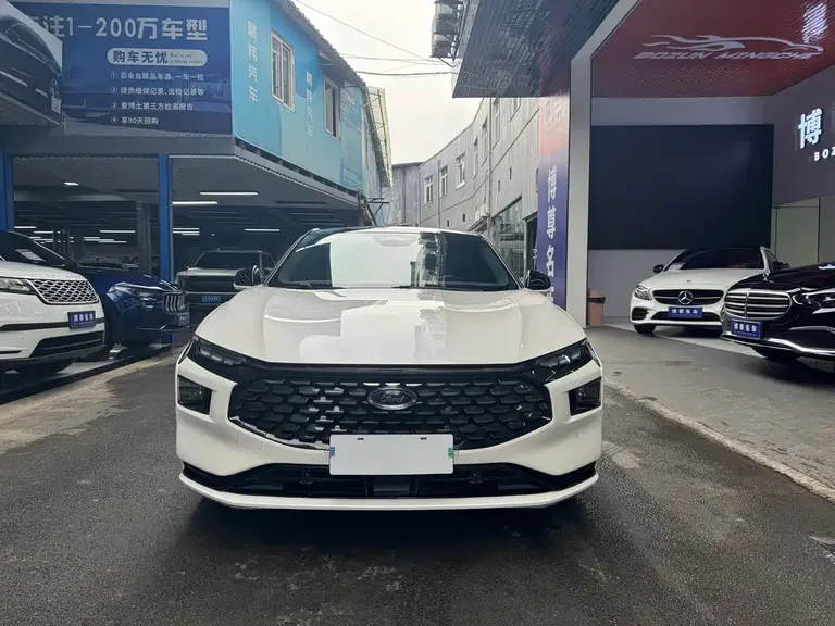 Ford Mondeo Facelift EcoBoost 245 Supreme