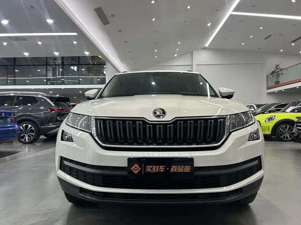 Kodiaq 柯迪亚克 2019款 改款 TSI330 5座两驱标准版 国VI