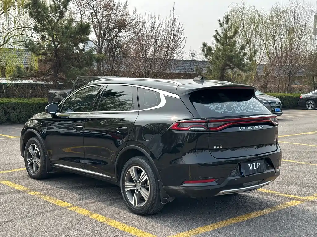 Tang 2.0 T Auto Connected Premium Joy 7-seat CN-VI