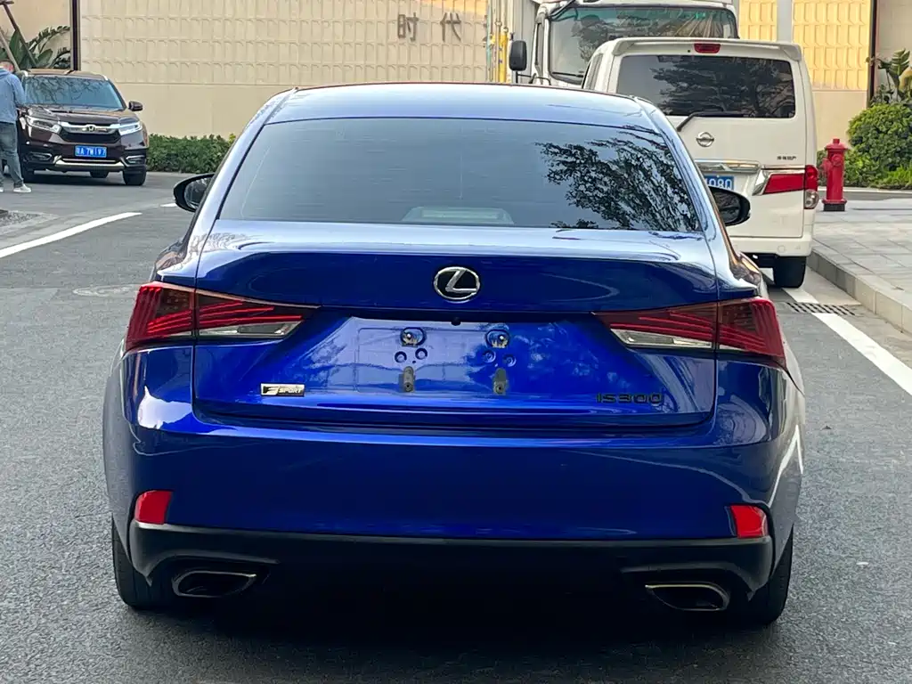 Lexus IS 300 F SPORT
