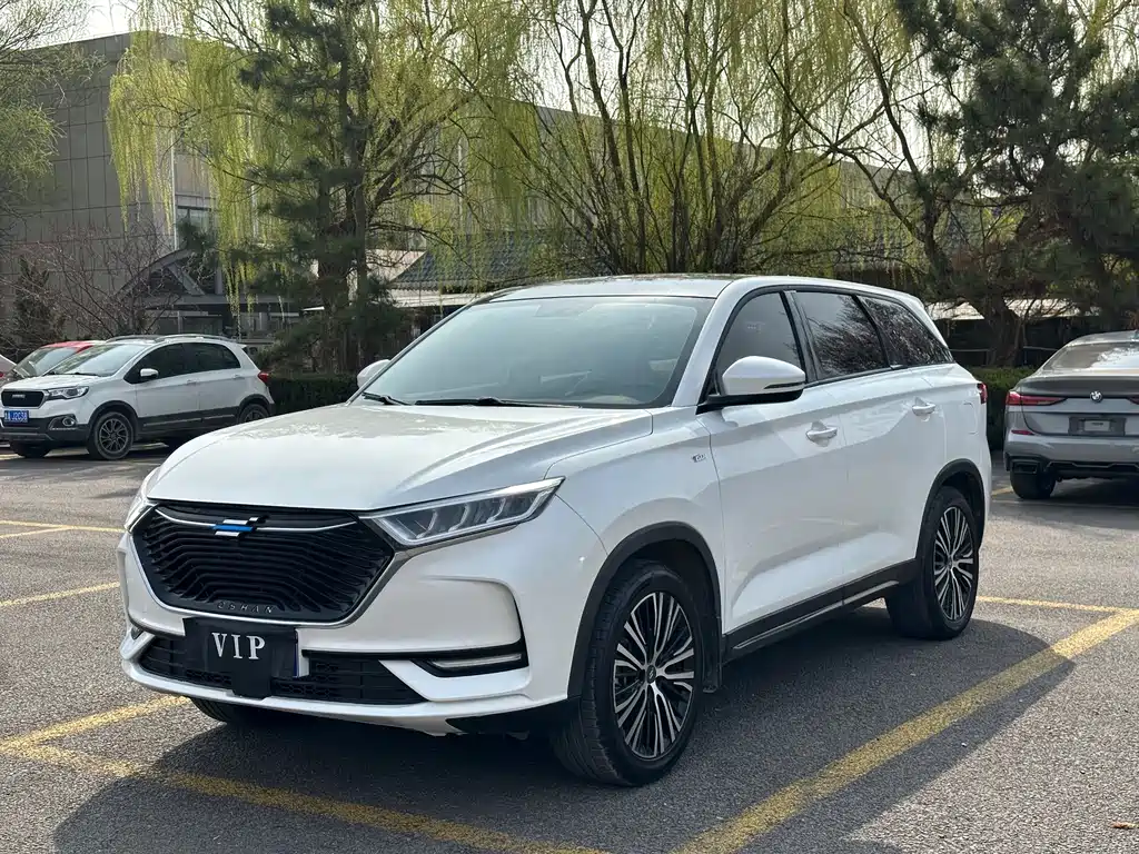 Changan Oshan X7 1.5 T Auto Luxury