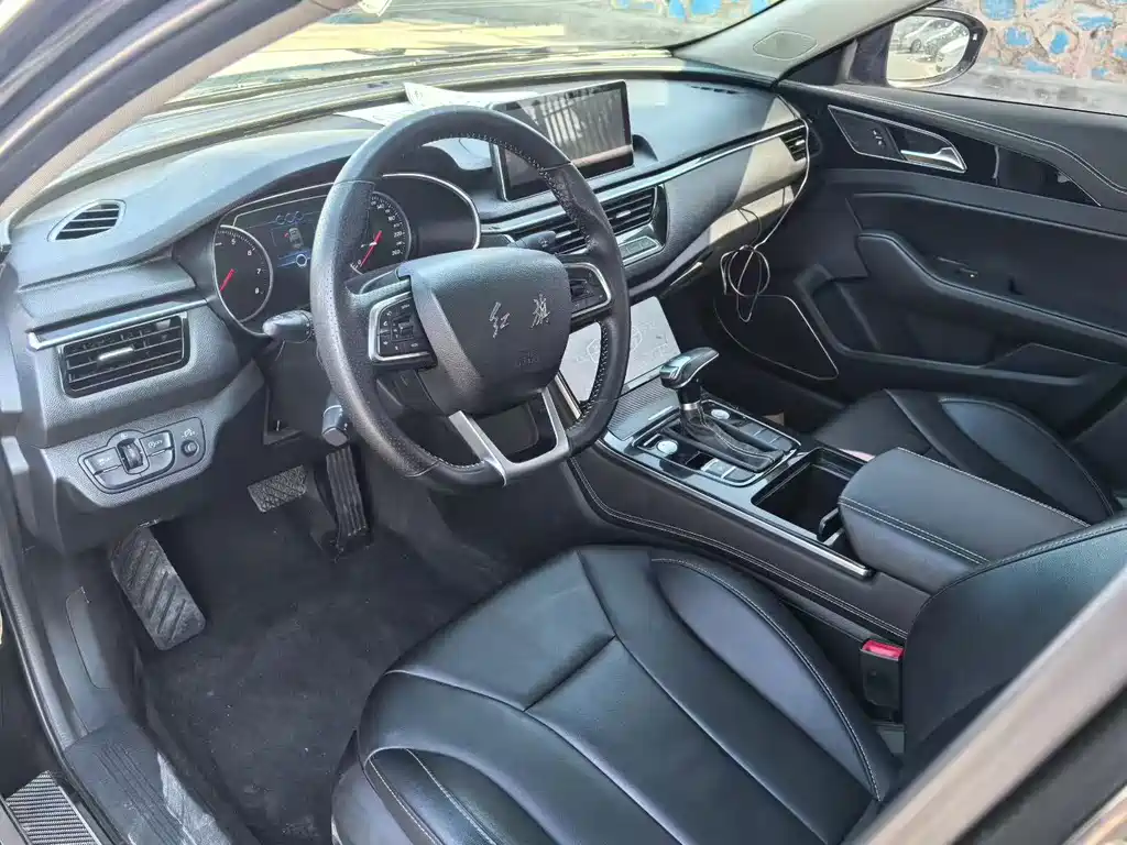Hongqi H5 30 TD Connected Agile
