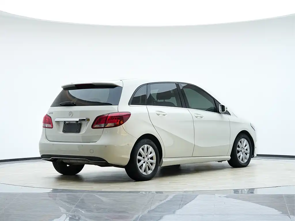 Mercedes-Benz B-Class B 180