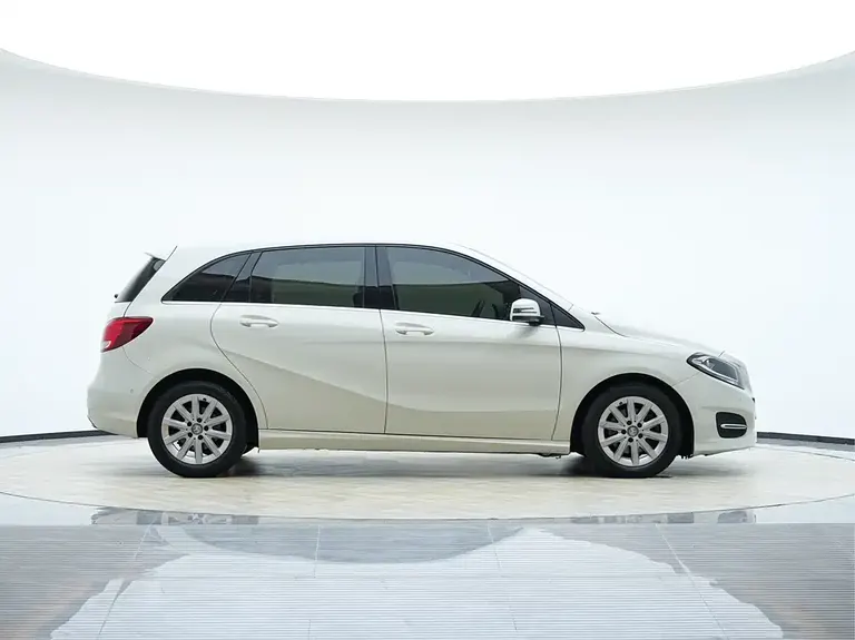 Mercedes-Benz B-Class B 180