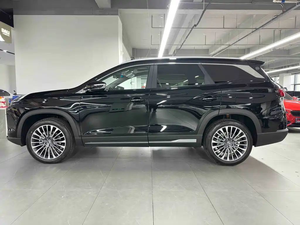 Jetour Shanhai L9 捷途山海L9 2024款 1.5 TD 2 DHT 行政版 5座
