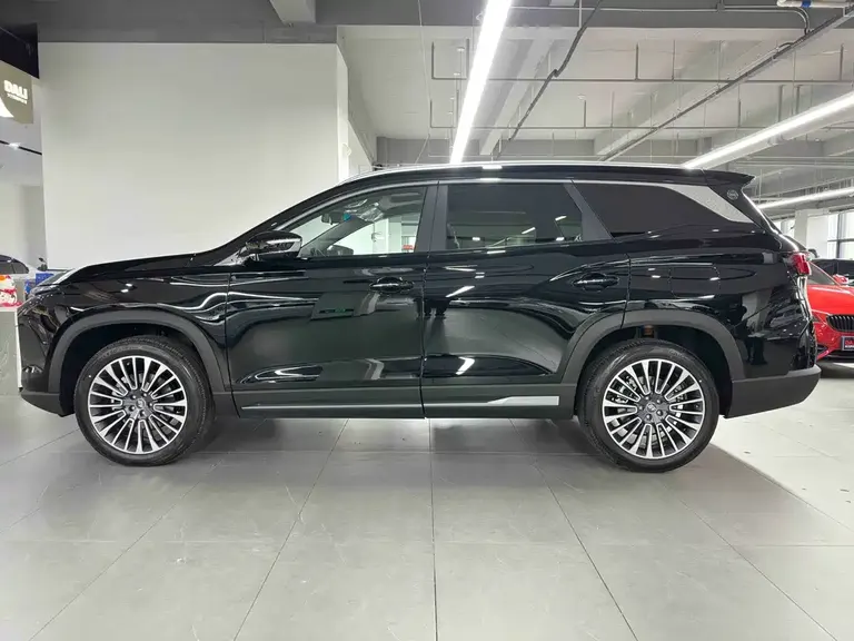 Jetour Shanhai L9 捷途山海L9 2024款 1.5 TD 2 DHT 行政版 5座