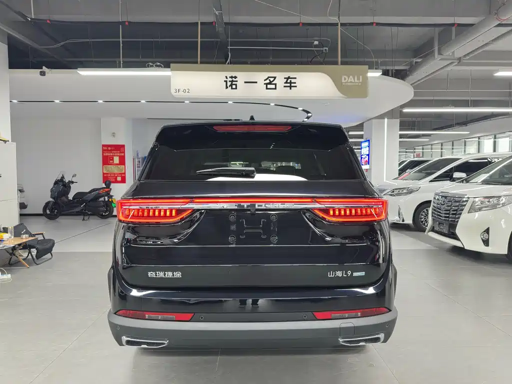 Jetour Shanhai L9 捷途山海L9 2024款 1.5 TD 2 DHT 行政版 5座